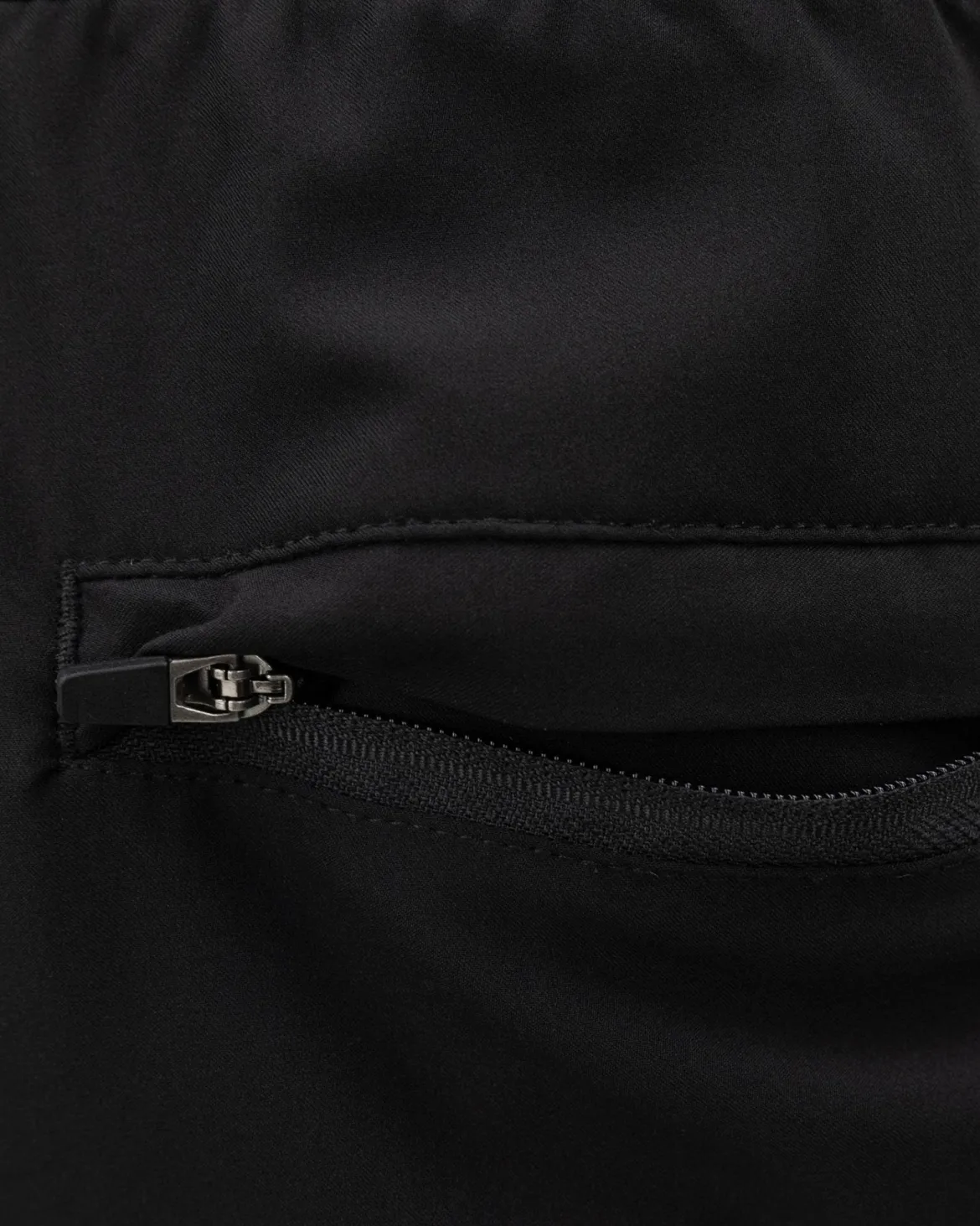 Gameness Men's NeWave Short (7-inch)