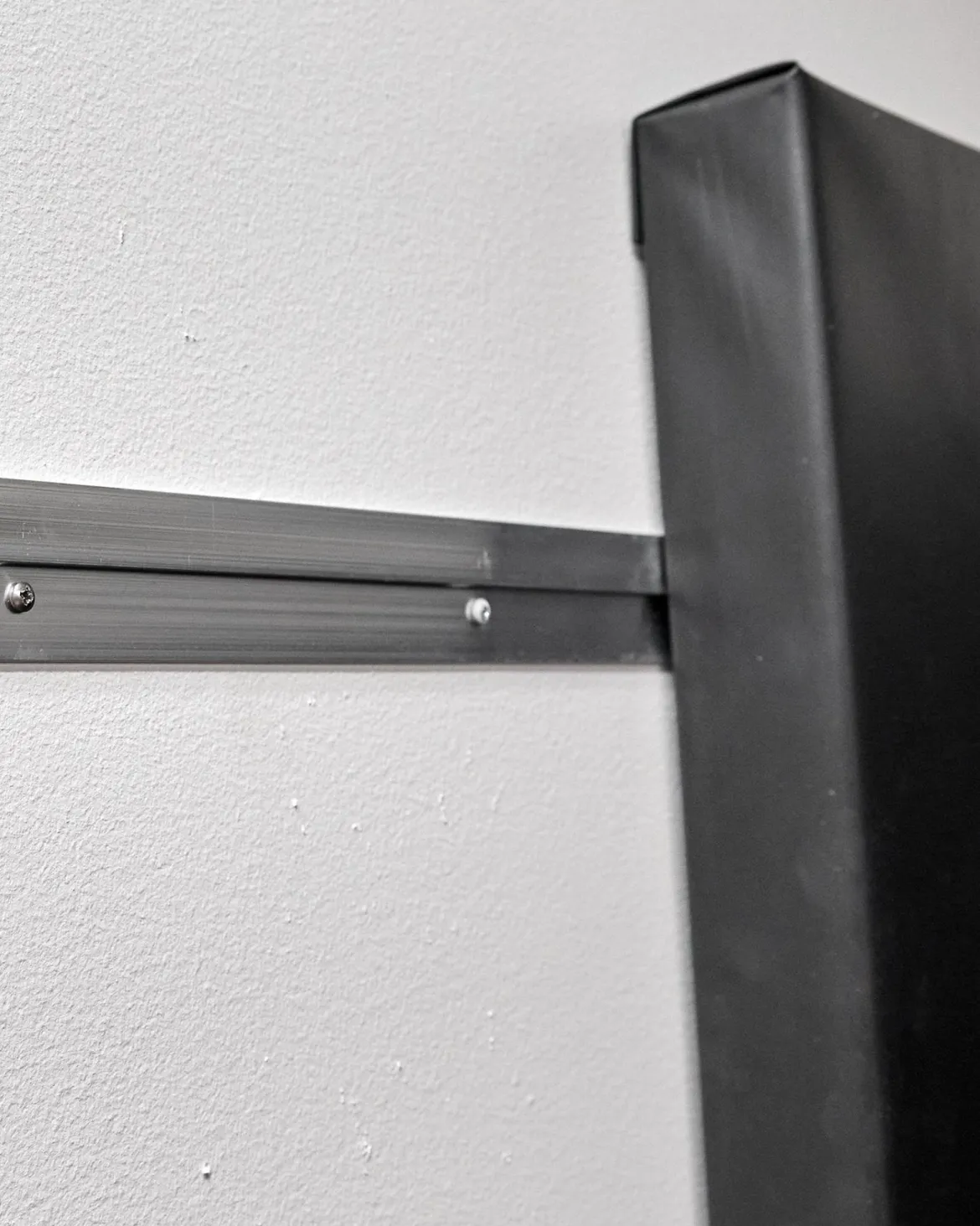 Z Clip Mounting System